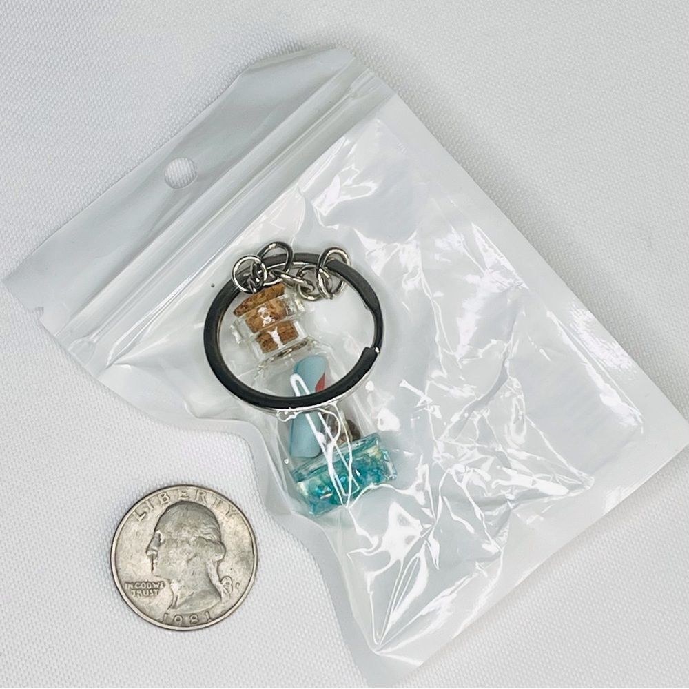 Message in a Bottle Keychain - Picture 4 of 4